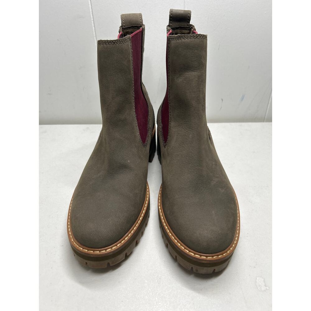 Timberland Womens Size 9 Courmayeur Valley Olive Nubuck Chelsea Boots NWOB - Picture 3 of 8